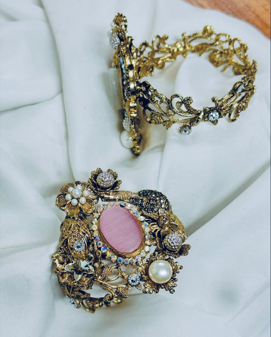 Pink rose cuff